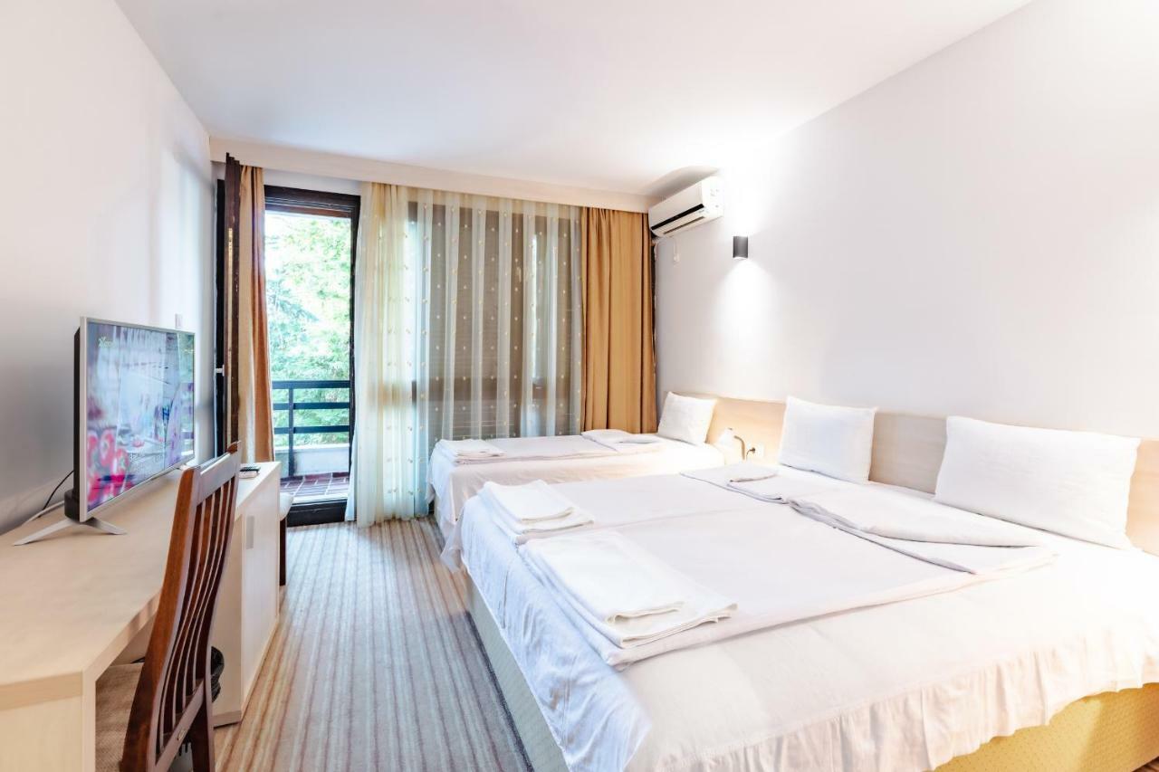 Hotel Pela Охрид Экстерьер фото